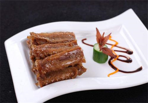 黃記憨逗逗鹵味