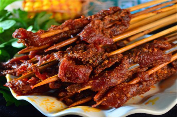 三番火辣串串香