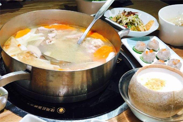 椰客海南椰子雞