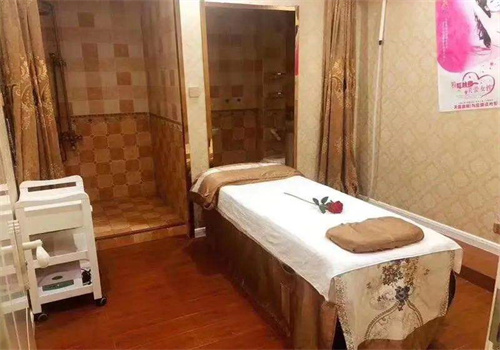 俏女人美容理療館