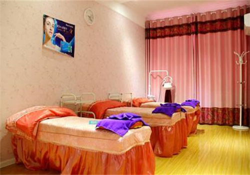 俏女人美容理療館