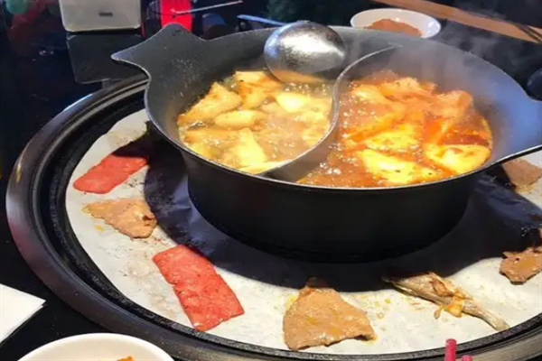 辣尚宮涮烤王主題餐廳