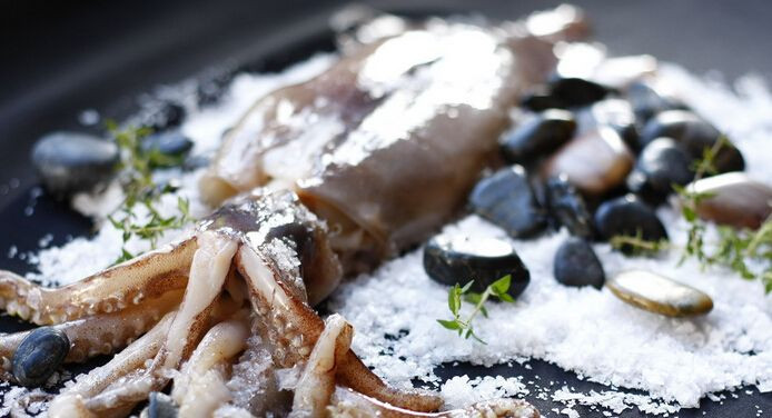 韓式石頭烤魷魚(yú)