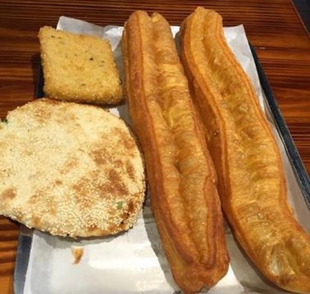 嗲來(lái)兮大餅油條