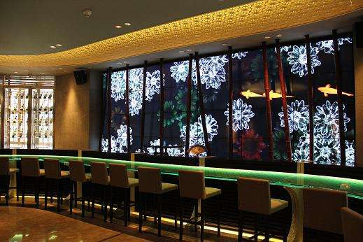 格蘭經(jīng)典稻菊餐廳