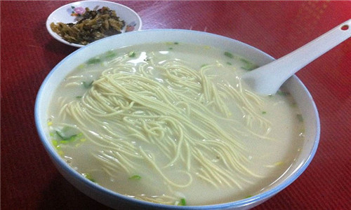 九先生魚(yú)湯面