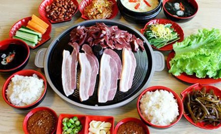 鍋蓋烤肉加盟 鍋蓋烤肉