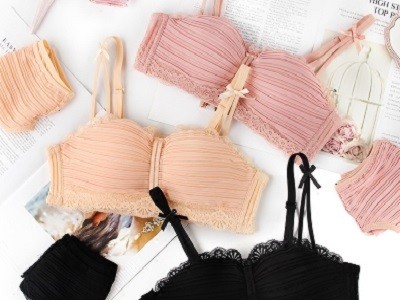 戴詩(shī)芬內(nèi)衣加盟 戴詩(shī)芬內(nèi)衣加盟