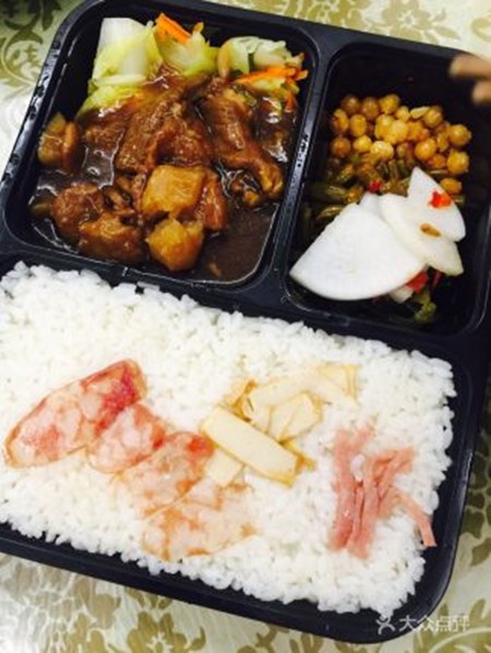 苗員外簡(jiǎn)餐