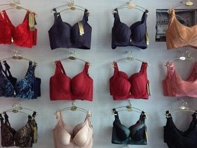 愛倫娜內(nèi)衣