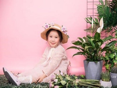 雪中紅兒童攝影